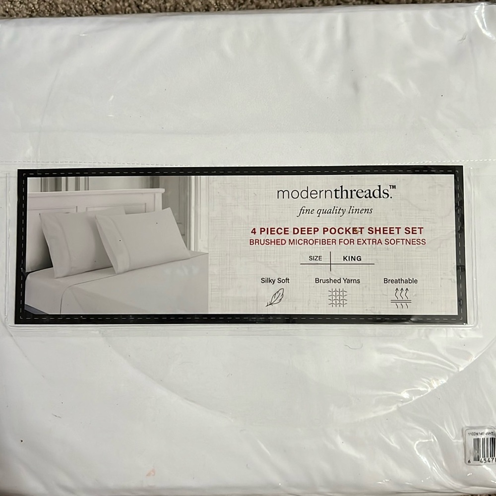 NWT 4 piece set king deep pocket sheet set. White